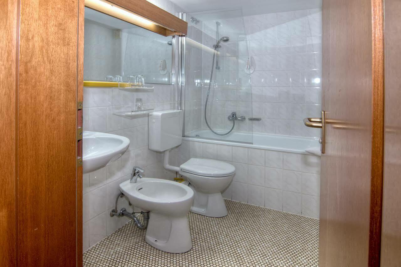 City Hotel ركلنغهاوزن المظهر الخارجي الصورة